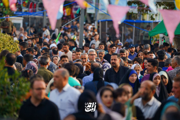 امت احمد(ص) در سنندج؛ وحدت و نشاط مردمی در سایه نام رسول خدا