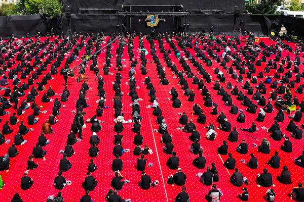 Celebración de los actos de duelo por el Imam Hussein (AS) con distanciamiento social