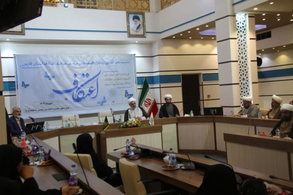 نشست مسولین اعتکاف در فارس