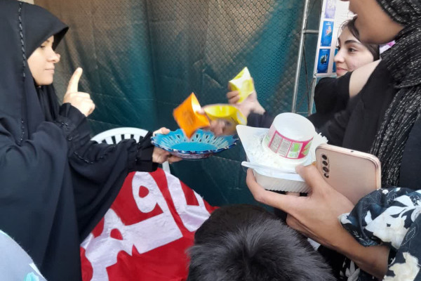 موکب همدلی «از خواهر تا برادر» با پیوند سه حرم