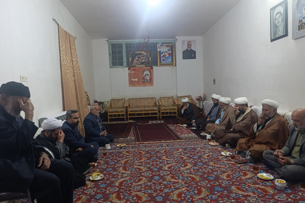 تکریم خانواده شهید محمدحسن نوفرستی؛ شهیدی که از تیزهوشان راهی حوزه شد