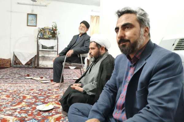 تکریم خانواده شهید محمدحسن نوفرستی؛ شهیدی که از تیزهوشان راهی حوزه شد