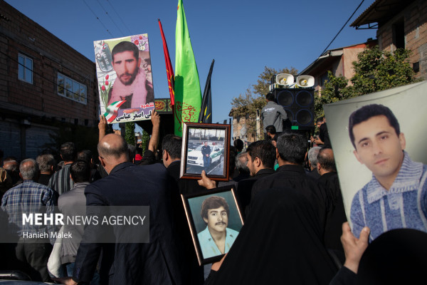 «بازگشت بی‌صدا، بدرقه‌ای پرشکوه؛ شهید گمنام کربلای4 در آغوش مردم آهنگرمحله آرام گرفت»