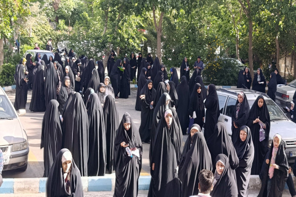 آزمون اعطای مدرک تخصصی به حفاظ قرآن کریم در استان اصفهان