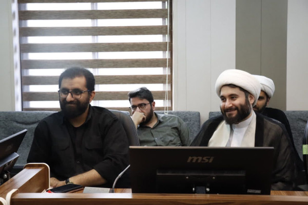 نشست فعالان فرهنگی و اجتماعی استان گیلان با حضور حجت‌الاسلام والمسلمین محسن قنبریان برگزار شد