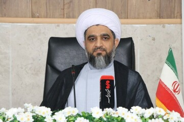 ماه محرم خون تازه‌ای در رگ‌های جامعه اسلامی جاری می‌کند