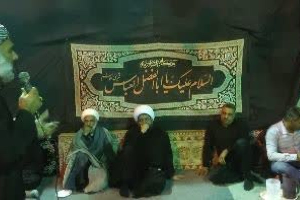 مدیرکل تبلیغات اسلامی هرمزگان از هیئات مذهبی بندرعباس بازدید کرد
