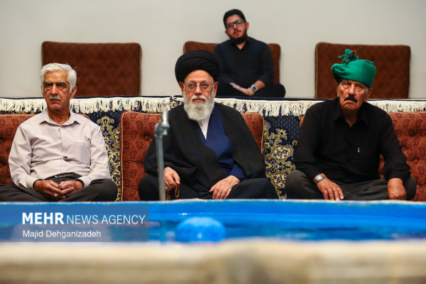 آیین روضه خوانی سنتی در «خانه کربلایی اکرمی» یزد