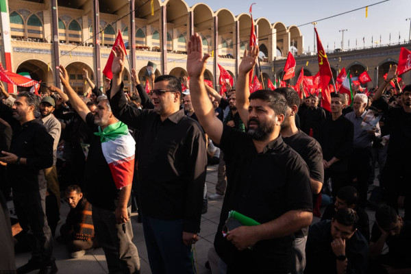 مراسم وداع با پیکر رهبر شهید ایران