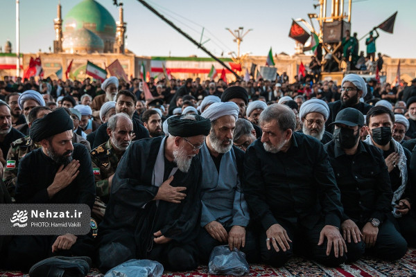 مراسم تشییع پیکر رهبر شهید انقلاب در مشهد مقدس برگزار شد