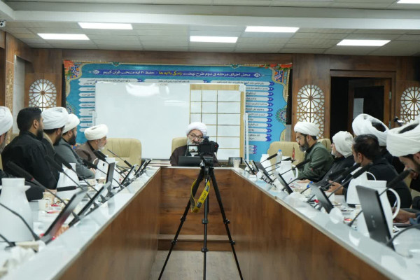 نشست علمی انتقام از قاتلان امام شهید برگزار شد