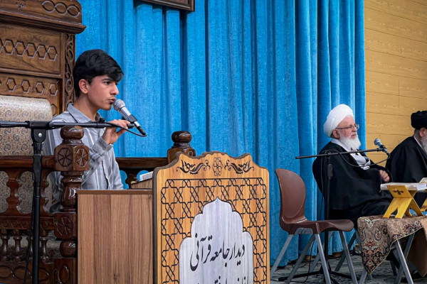 دیدار جامعه قرآنی استان با آیت الله محمدرضا ناصری، امام جمعه و نماینده ولی فقیه در استان