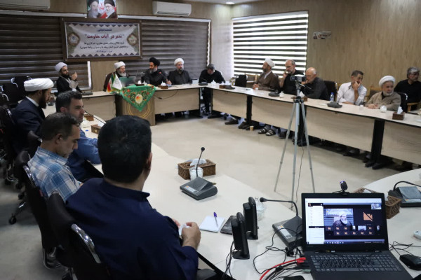 ترویج روایات الهیاتی وظیفه حلقه های نخبگانی برای پیروزی حق بر باطل