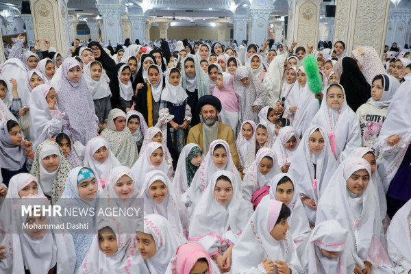 جشن روزه اولی ۲ هزار دانش آموز دختر اردبیلی