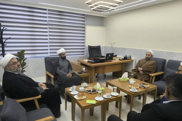 دیدار مدیرکل تبلیغات اسلامی فارس با مدیر مرکز اسلامی استان