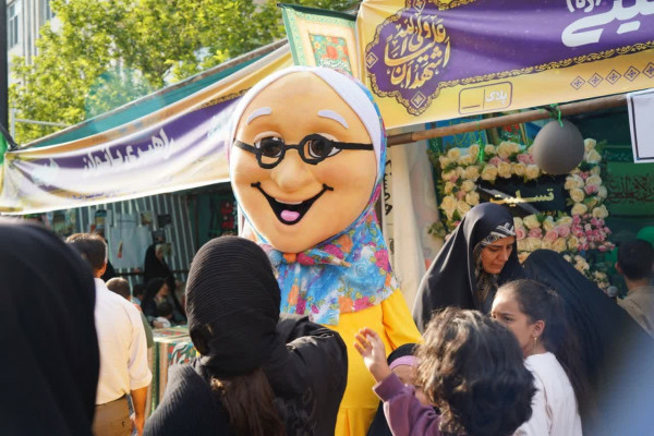 راهپیمایی کیلومتری غدیر با شعار «ایران؛ ذوالفقار علی» برگزار شد